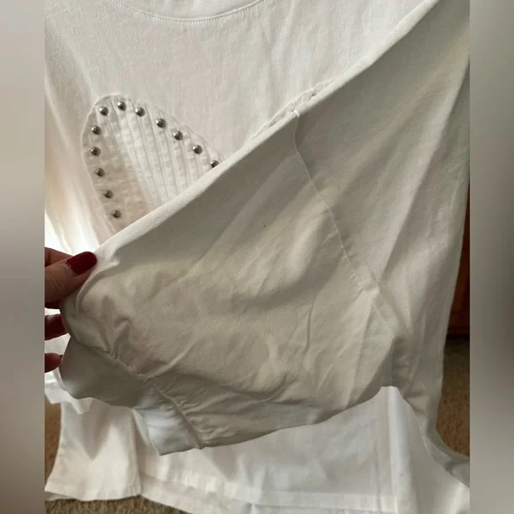 Easel Studded Heart Top - Picture 6 of 7